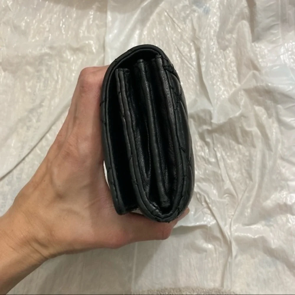 Michael kors quilted black leather wallet